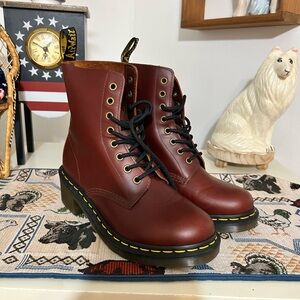 Dr. Martens Clemency Boots 🤎
